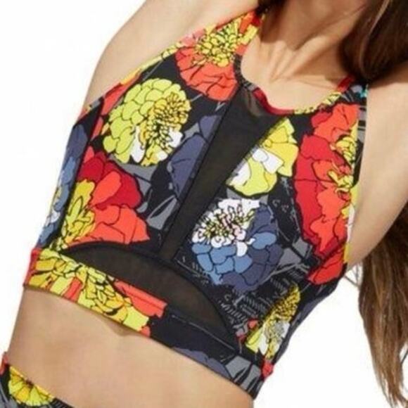 Adidas Run Medium-Support International Women's Day Allover Print Bra Small - Picture 1 of 7